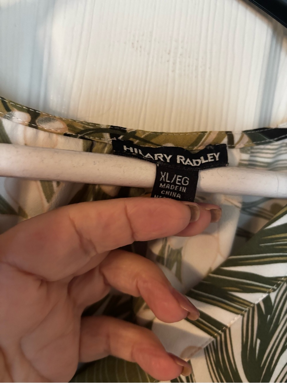 Hilary Radley Green and White Palm Leaf Top EUC - Picture 2 of 3